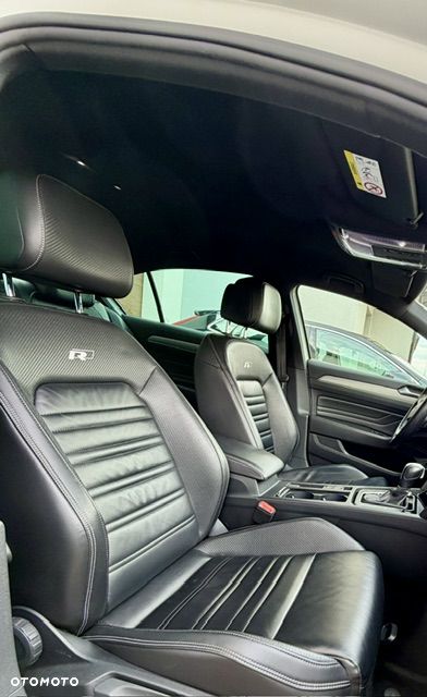 Volkswagen Passat 2.0 TDI Elegance DSG - 8