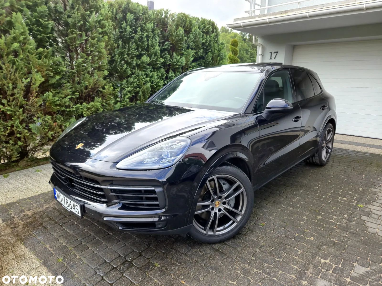 Porsche Cayenne S - 1