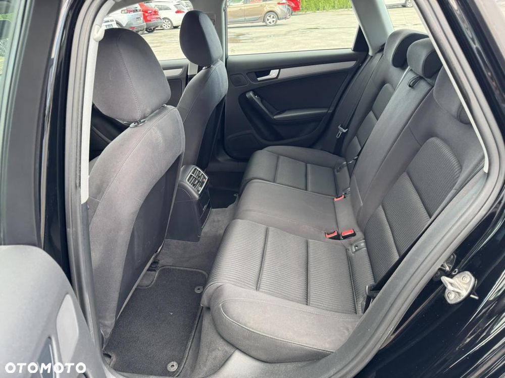 Audi A4 Avant 2.0 TDI DPF clean diesel multitronic Ambiente - 7