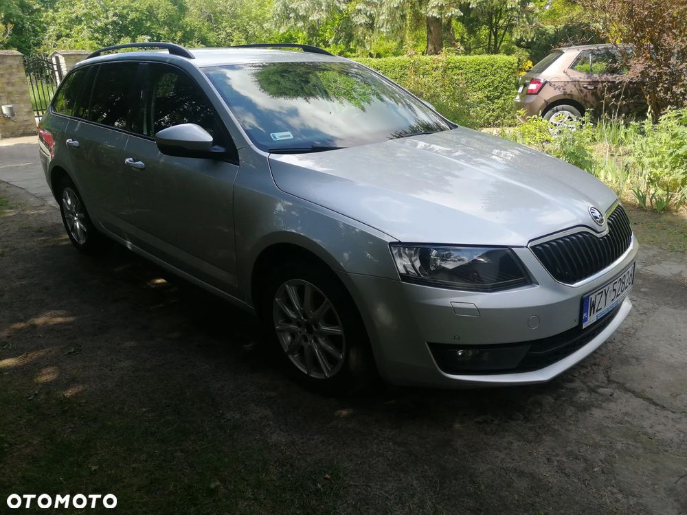 Skoda Octavia 1.6 TDI Style DSG - 7