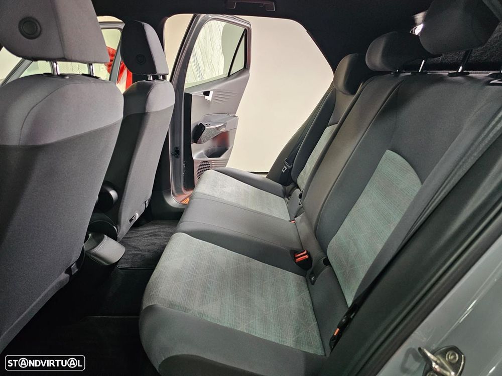 VW ID.3 Pro Performance - 12