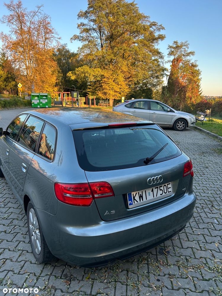 Audi A3 Sportback - 9