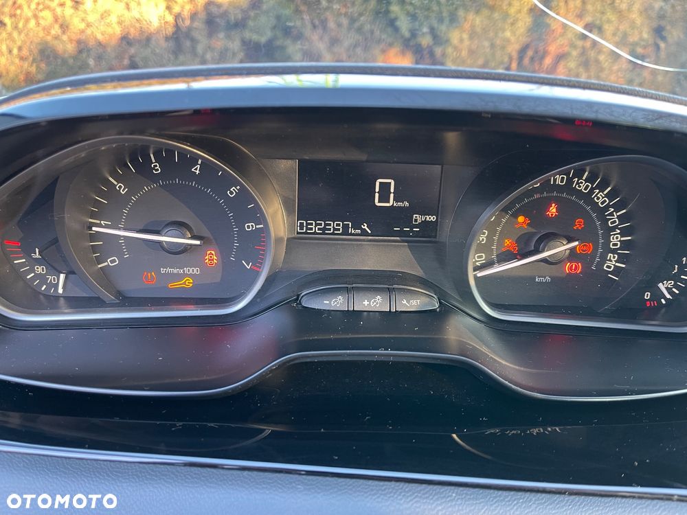 Peugeot 208 PureTech 68 Like - 22