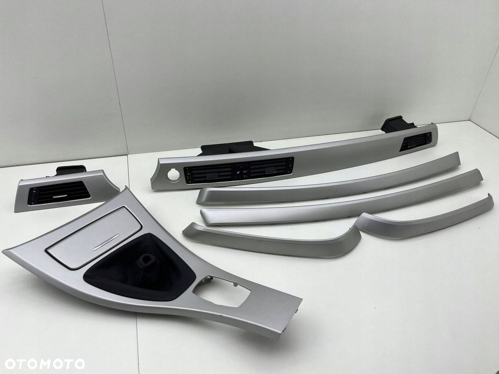 BMW 3 E90 E91 LIFT LISTWY OZDOBNE DEKORY EUROPA SATINSILBER KOMPLET 9201023 - 1