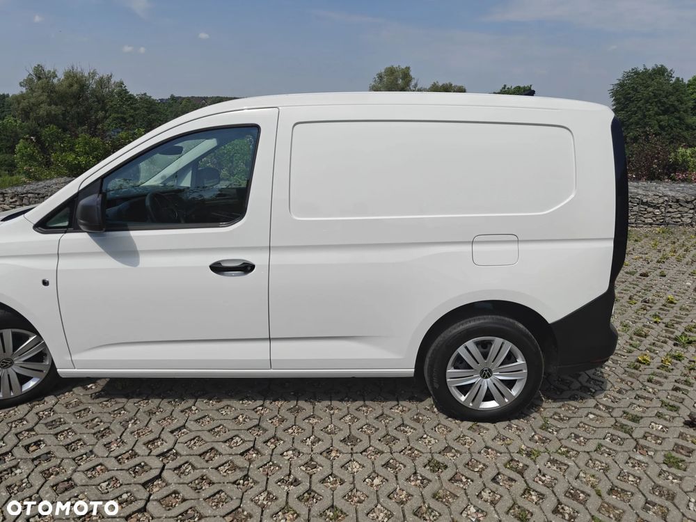 Volkswagen Caddy - 10