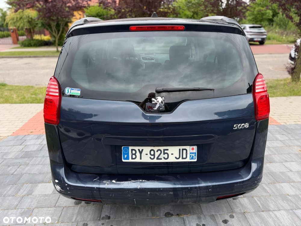 Peugeot 5008 - 6