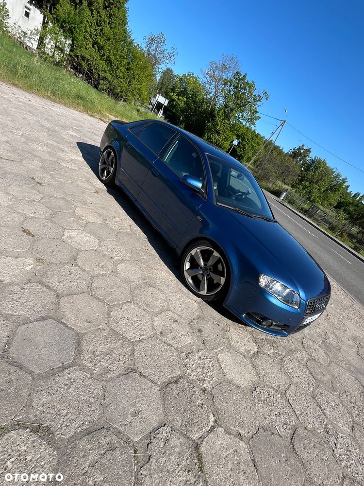 Audi A4 Limousine 2.0 T FSI - 1