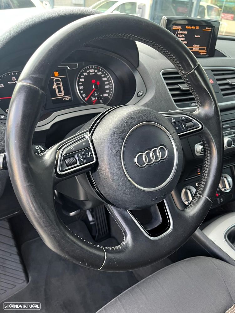 Audi Q3 2.0 TDI Sport - 27