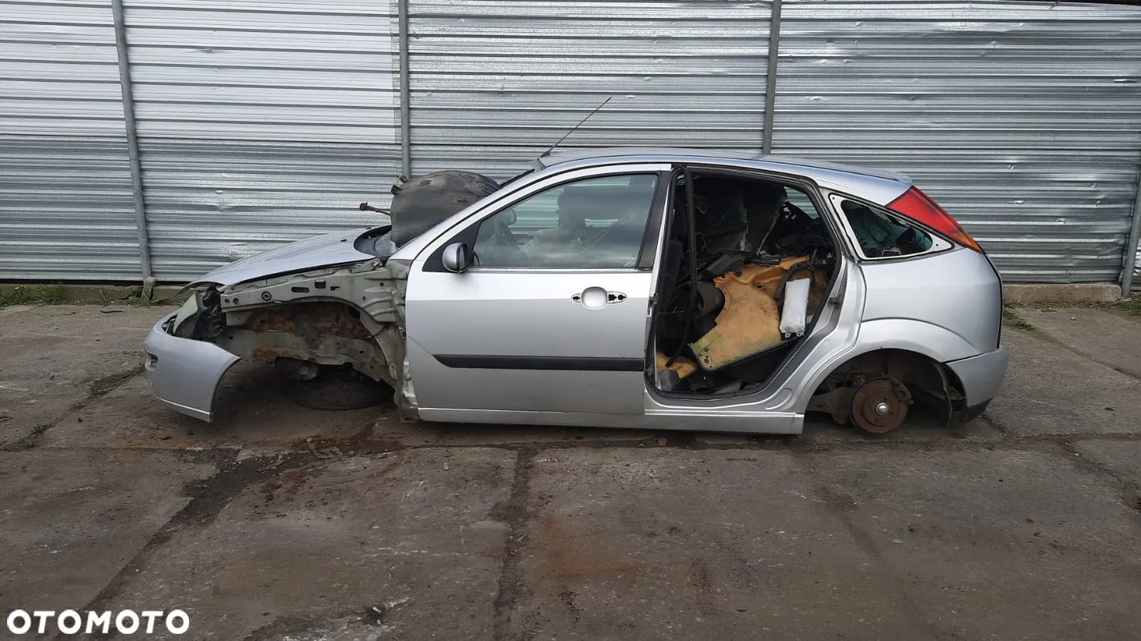 Tylko Części FORD FOCUS MK1 1.8 TDDI 90KM 66kW HB 5D 98r–01r Lakier O8 - 5