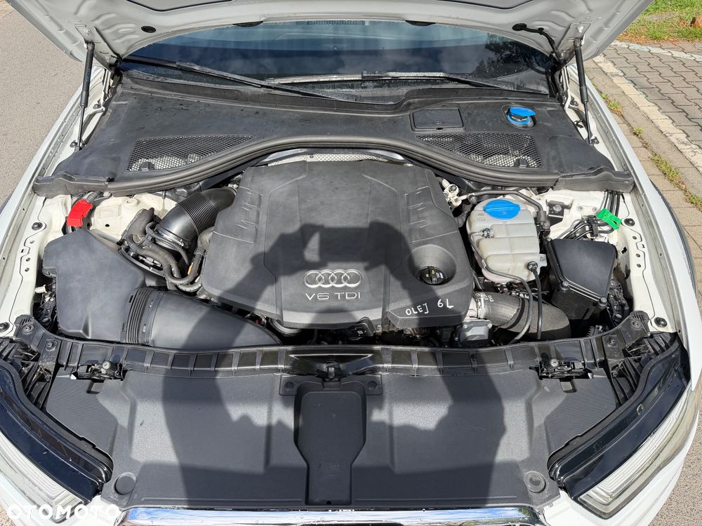 Audi A6 Allroad - 25