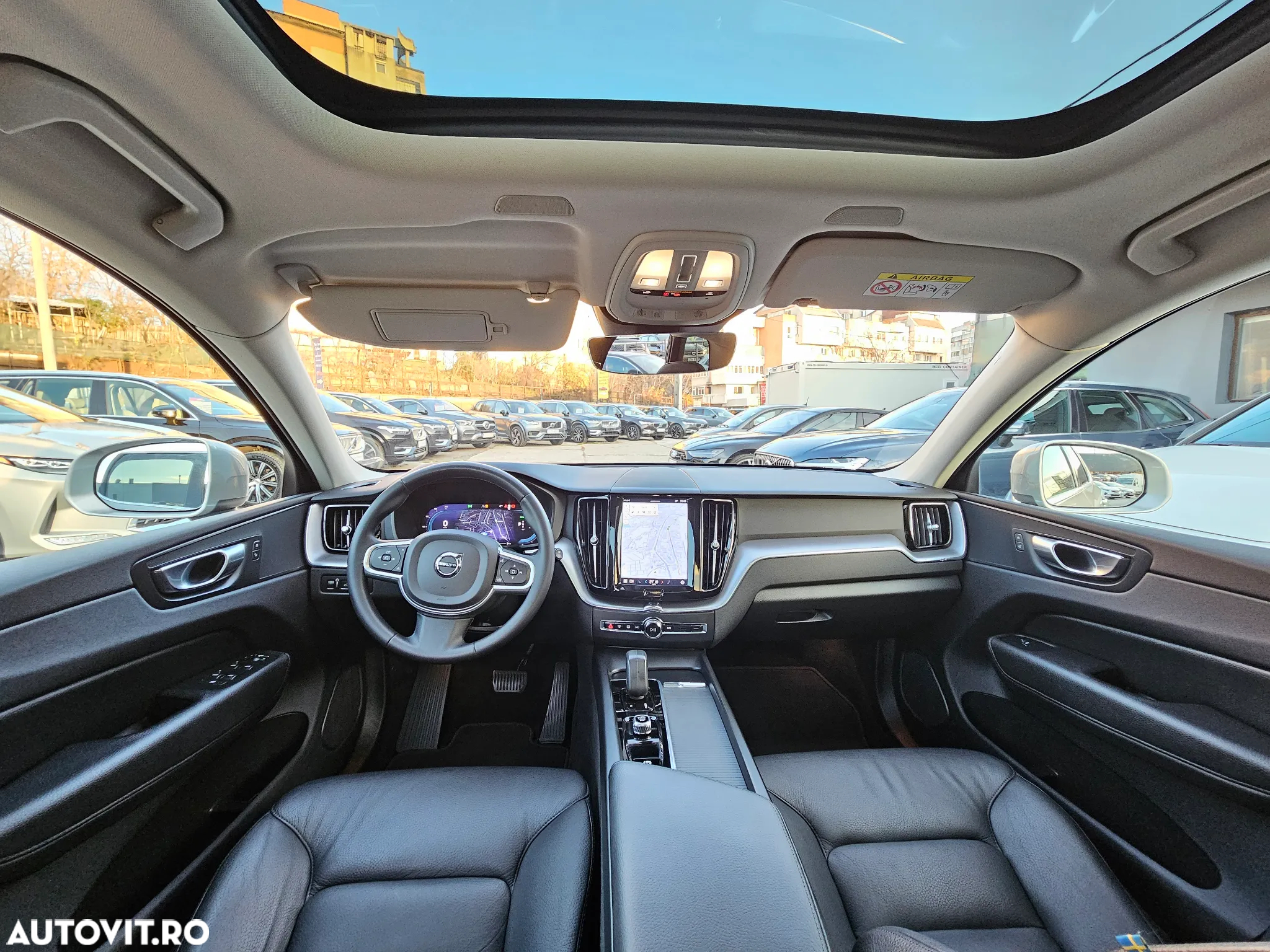 Volvo XC 60 T6 AWD Recharge Geartronic Inscription - 5
