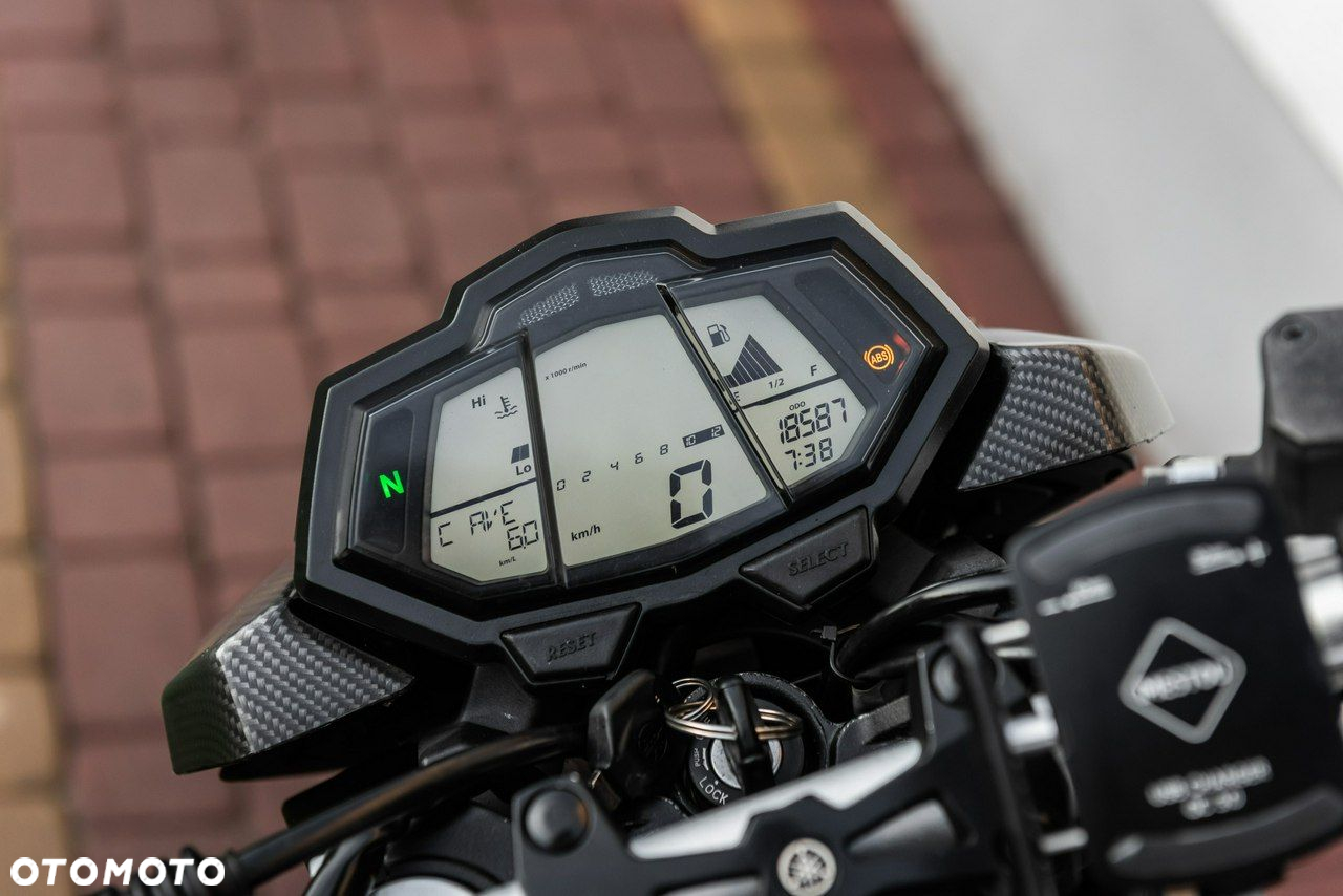 Yamaha MT - 10
