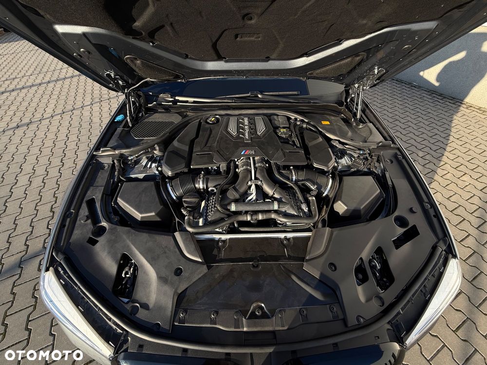 BMW M5 Competition - 9