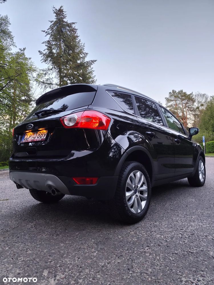 Ford Kuga 2.0 TDCi 4x4 Titanium - 12