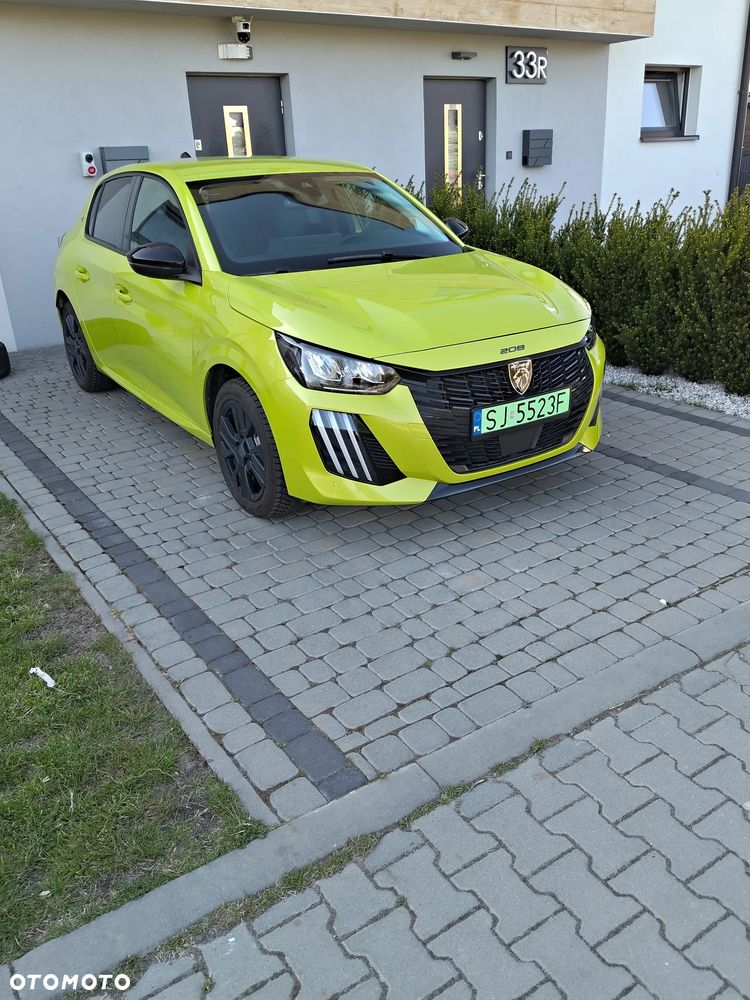 Peugeot 208 Elektromotor 136 Allure - 11