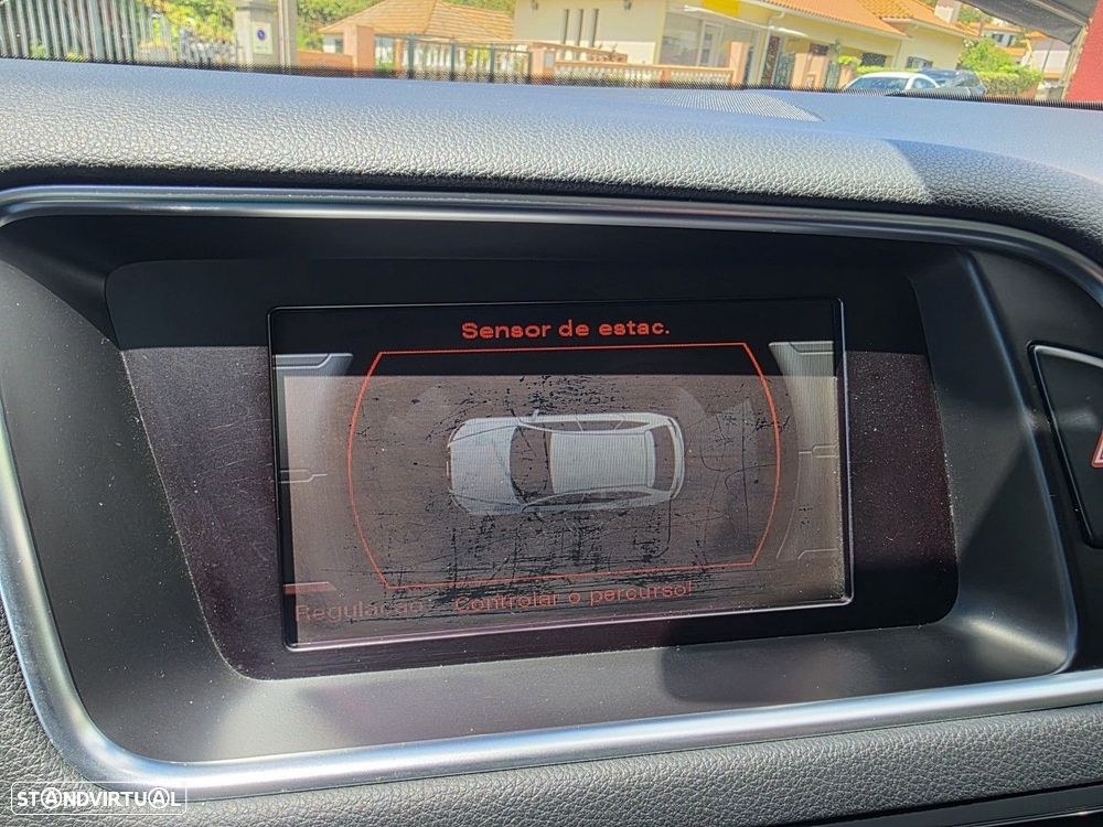 Audi Q5 2.0 TDI Advance - 12