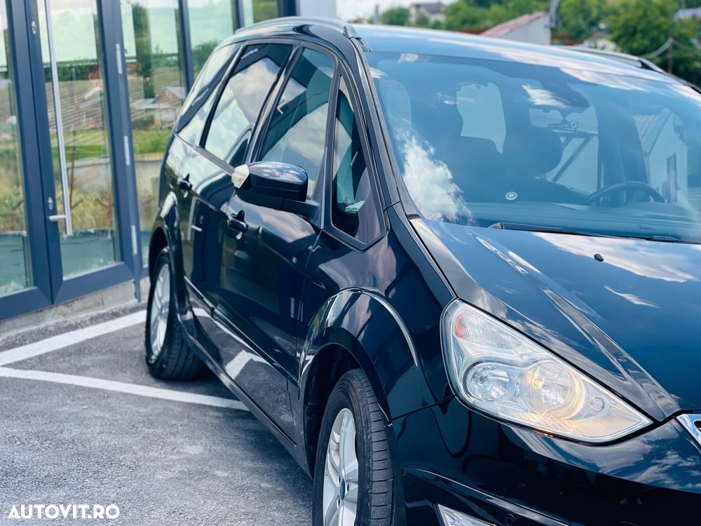 Ford Galaxy - 4