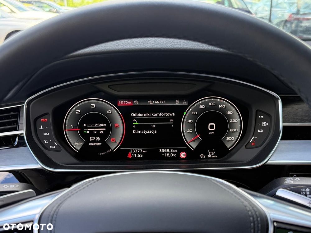 Audi A8 - 35