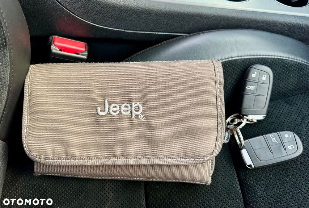 Jeep Grand Cherokee 3.0 CRD Overland - 32