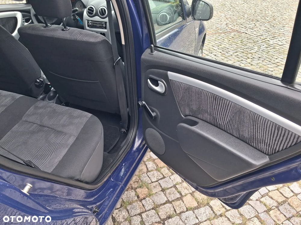 Dacia Sandero - 12