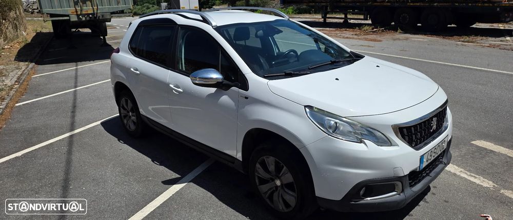 Peugeot 2008 1.2 PureTech Style - 1