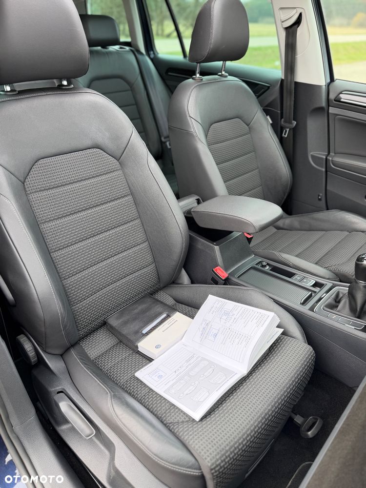 Volkswagen Golf 2.0 TDI BMT 4Mot Highline - 23