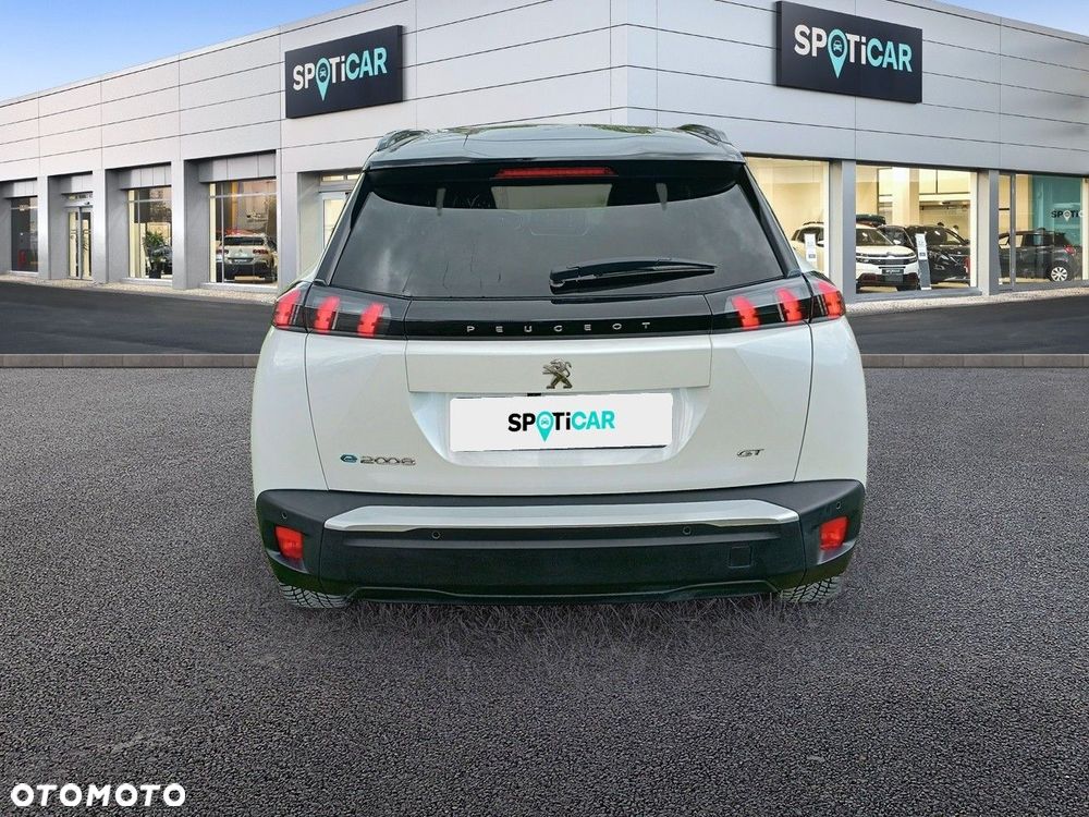 Peugeot 2008 - 6