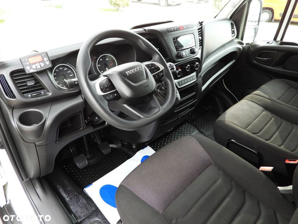 Iveco DAILY 35C16 CHŁODNIA KONTENER -10*C ZASILANIE 230V TEMPOMAT BLIŹNIACZE KOŁA KLIMATYZACJA  160KM - 3