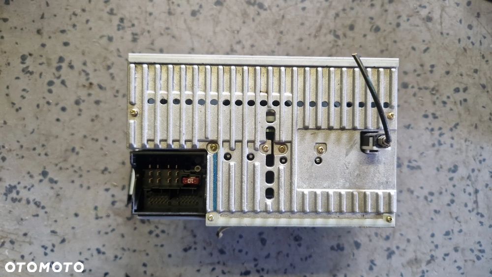 MERCEDES W211 RADIO FABRYCZNE A2118209889 - 3