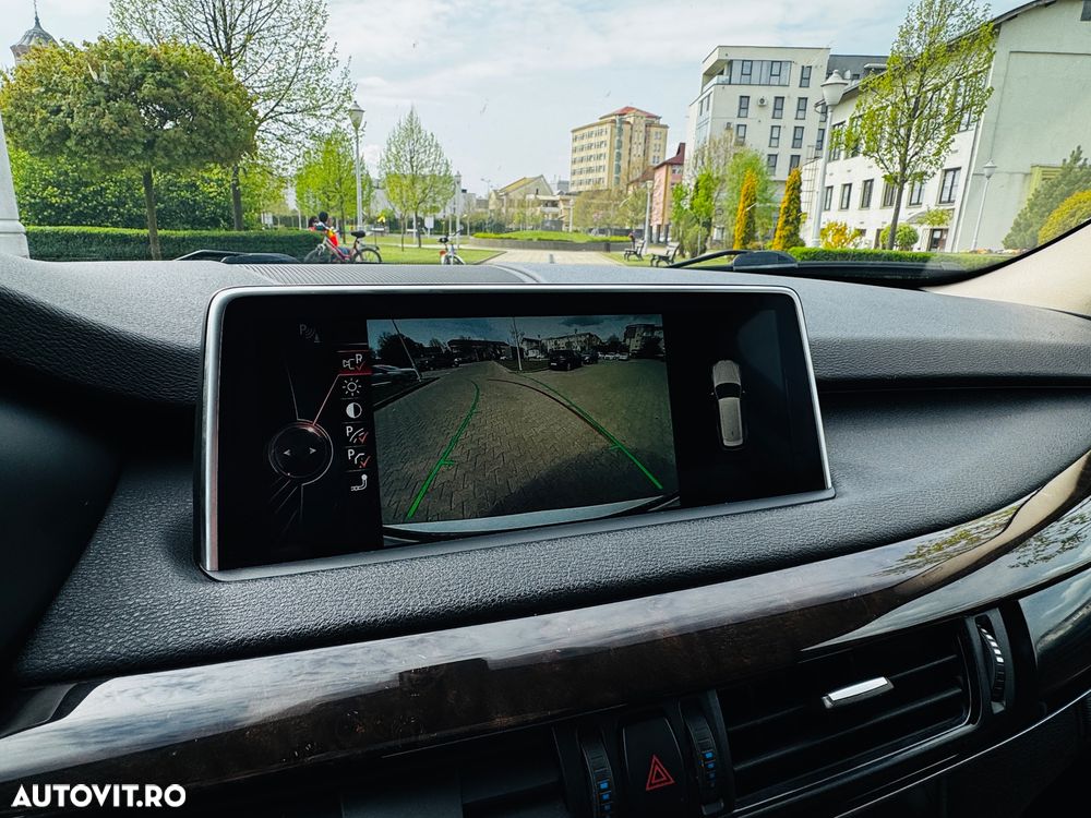 BMW X5 xDrive40d - 10