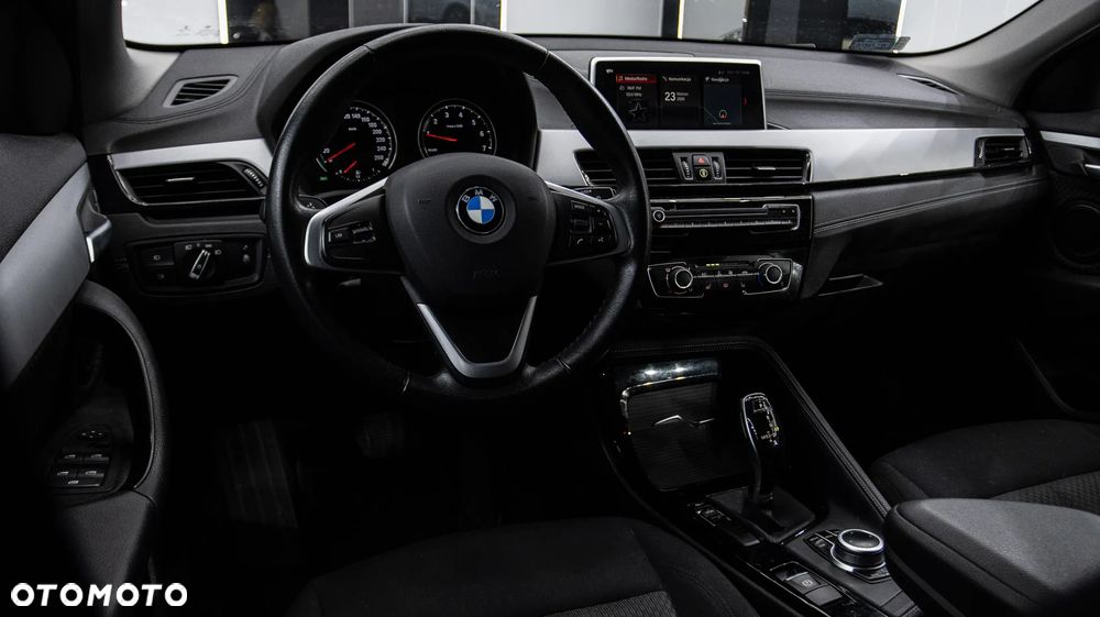 BMW X2 sDrive18i GPF Advantage - 10