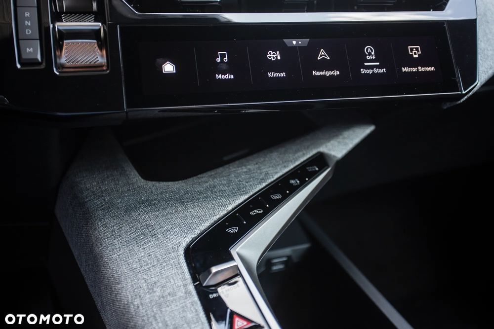 Peugeot 3008 1.2 PureTech mHEV Allure e-DCS6 - 33