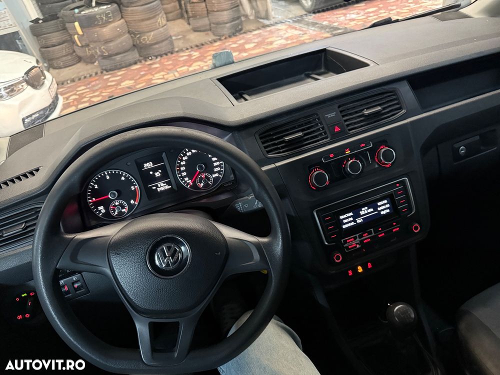 Volkswagen Caddy Maxi 2.0 TDI 75 kW Life - 19
