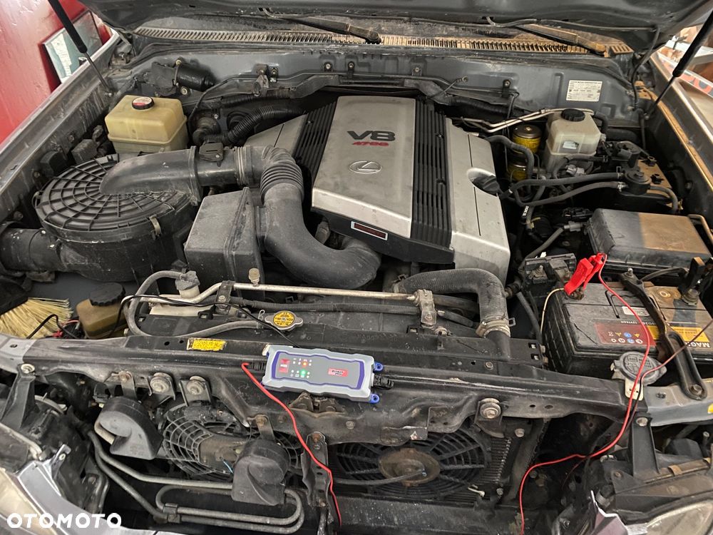 Lexus LX - 16