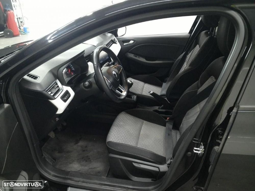 Renault Clio 1.0 TCe Limited Bi-Fuel - 4