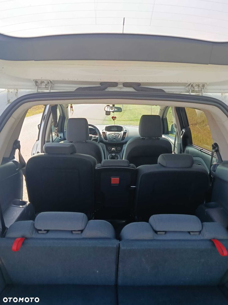 Ford Grand C-MAX - 8