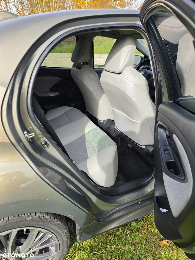 Toyota Yaris - 9