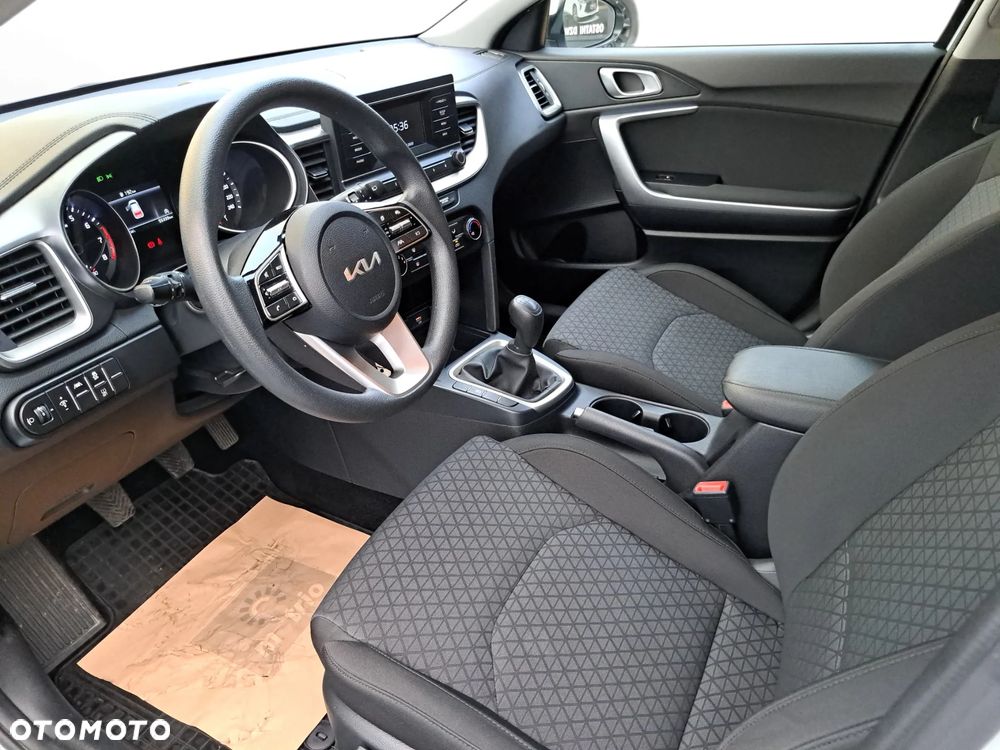 Kia Ceed 1.0 T-GDI M - 11