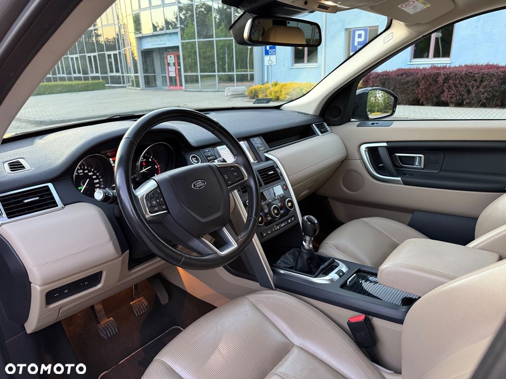 Land Rover Discovery Sport TD4 HSE - 3