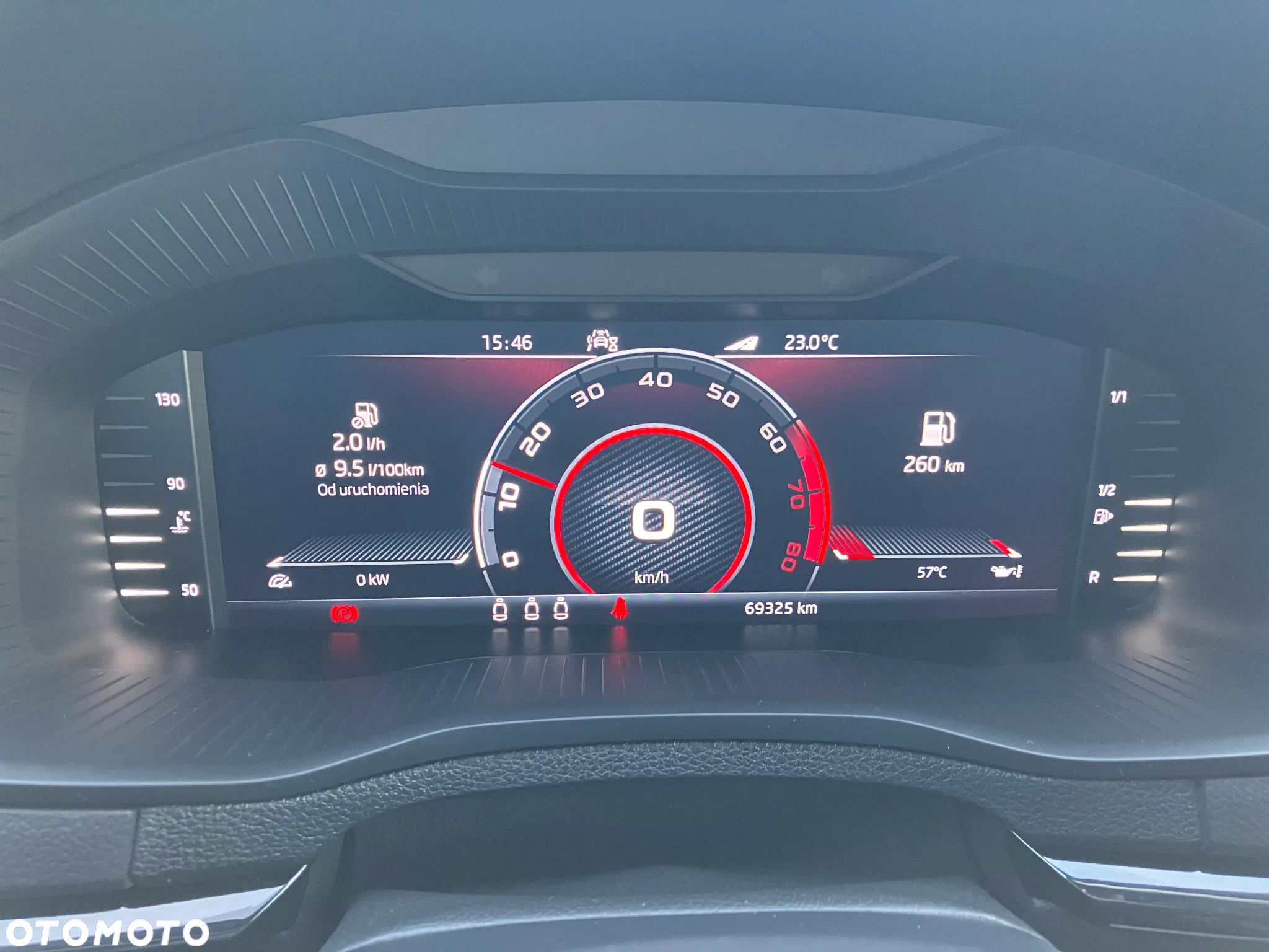 Skoda Karoq 1.5 TSI ACT GPF 4x2 Sportline - 11