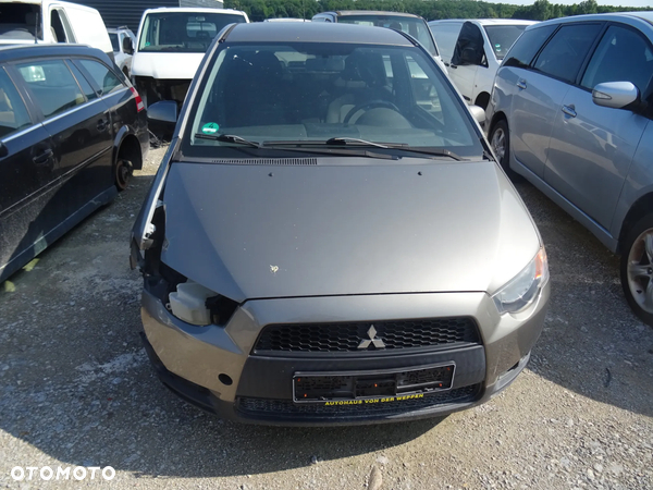 Mitsubishi colt 2009 lakier(56A) na części maska zderzak błotnik drzwi klapa