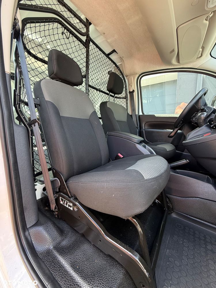 Renault Kangoo - 21