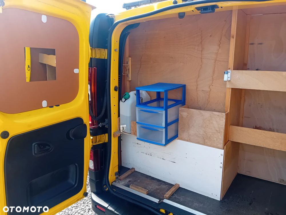 Renault Trafic Pilot - 10