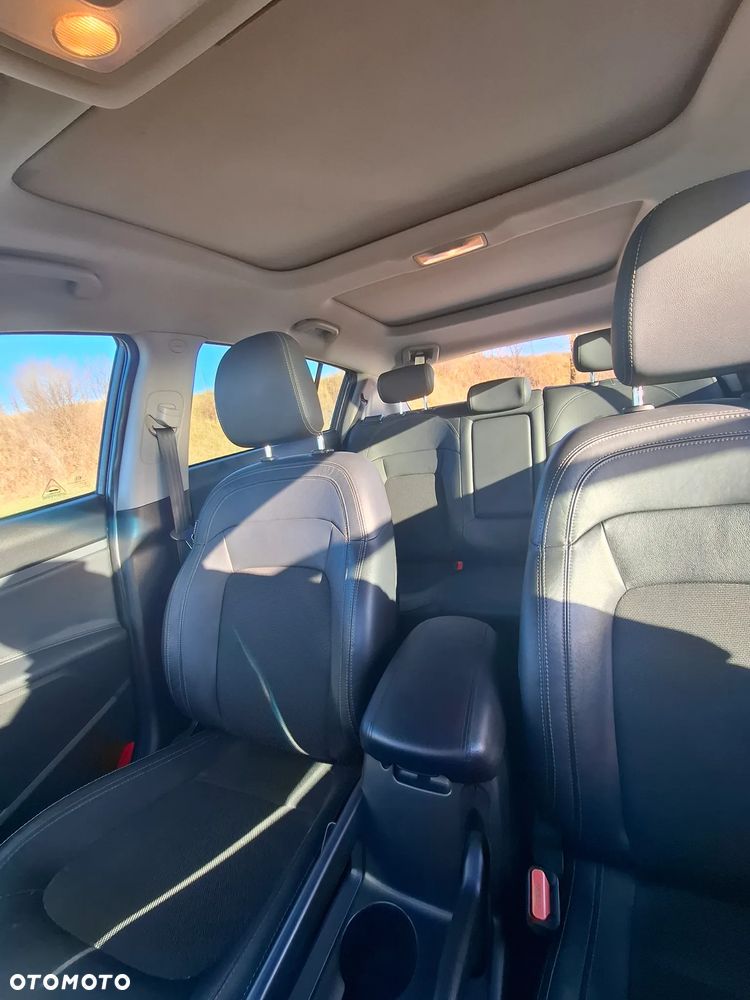 Kia Sportage 2.0 CRDI L AWD - 12