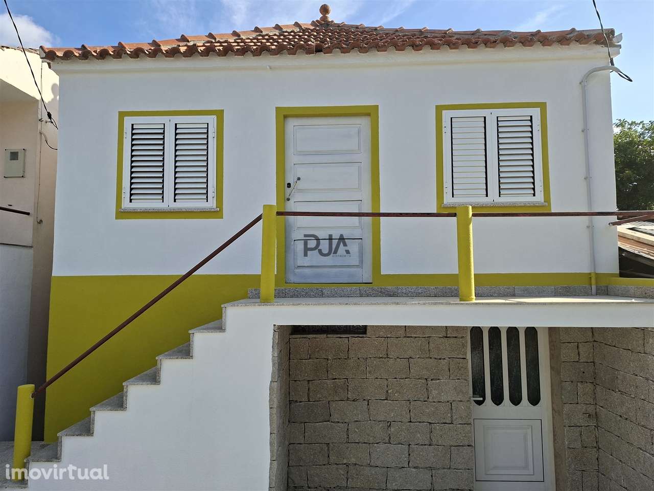 Moradia T2 em Lamas, Castro Daire - Grande imagem: 2/19