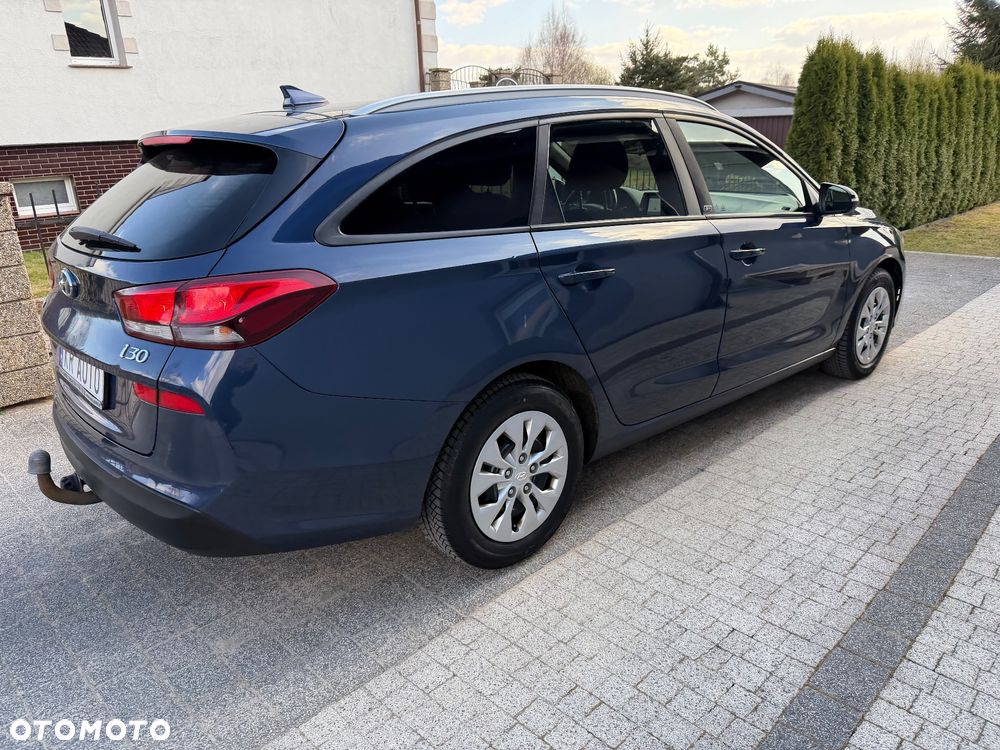 Hyundai i30 1.6 D GO Plus DCT - 30