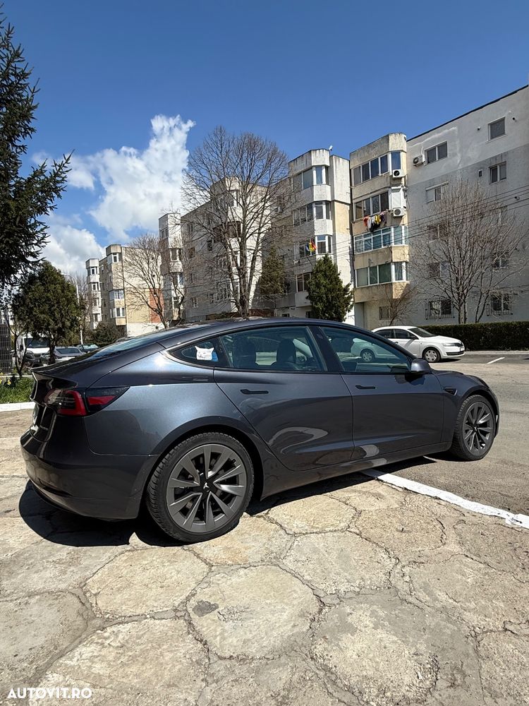 Tesla Model 3 Langstreckenbatterie Allradantrieb Dual Motor - 3