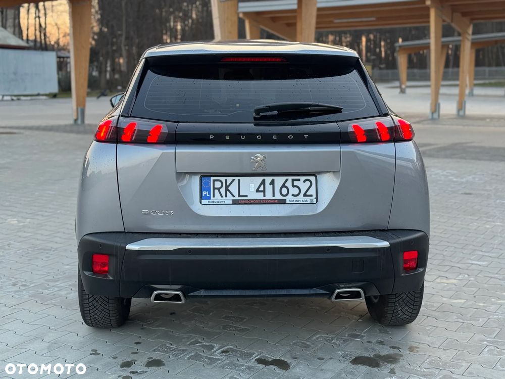 Peugeot 2008 PureTech 130 EAT8 Active - 23