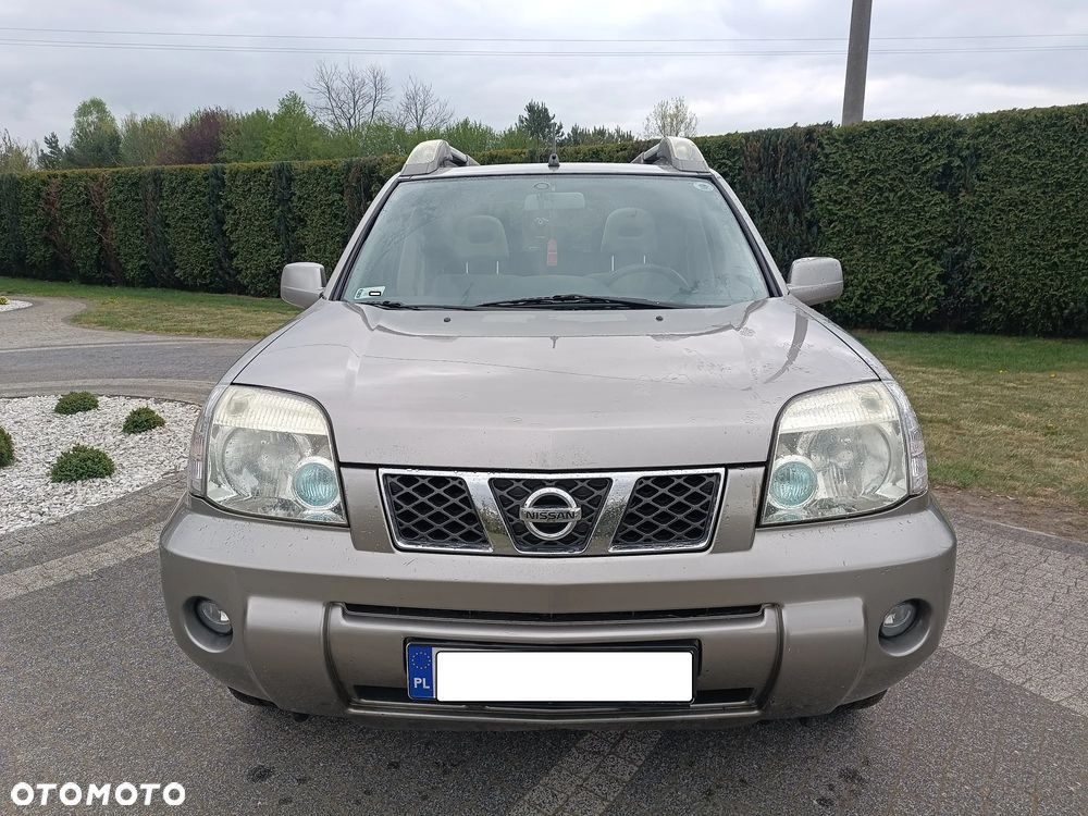 Nissan X-Trail 2.0 Sport + - 16