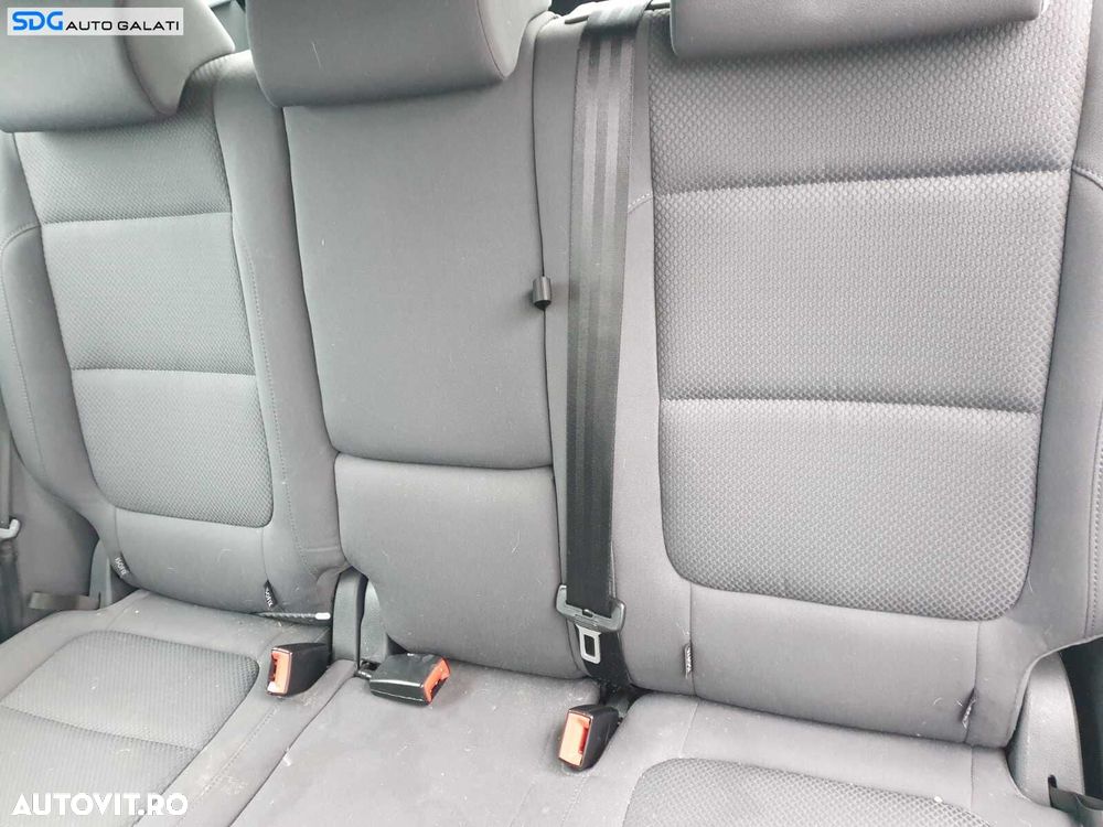 Bancheta Sezut cu Spatar Spate Pasageri Volkswagen Golf 5 Plus 2004 - 2008 - 2